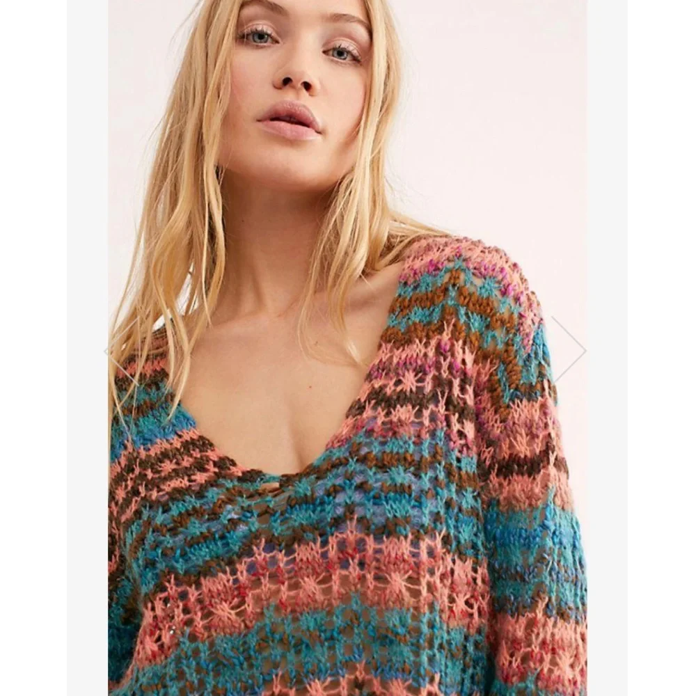 Free People Crochet Pullover Slouchy Sweater NWT - Picture 3 of 4